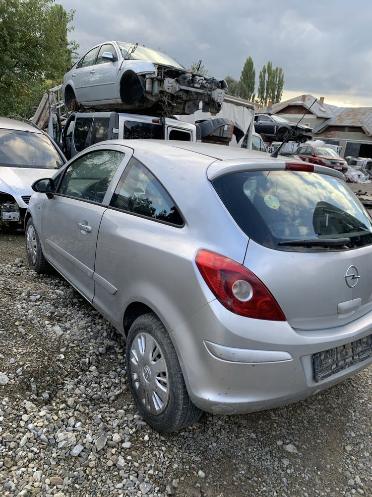 Piese opel corsa d motor 1.0xep