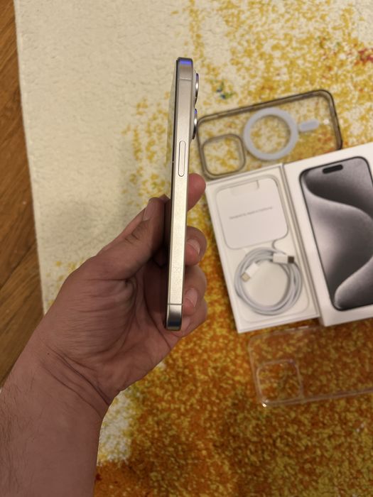 Iphone 15 pro white titanium 256gb EMAG ,GARANTIE, BON FISCAL