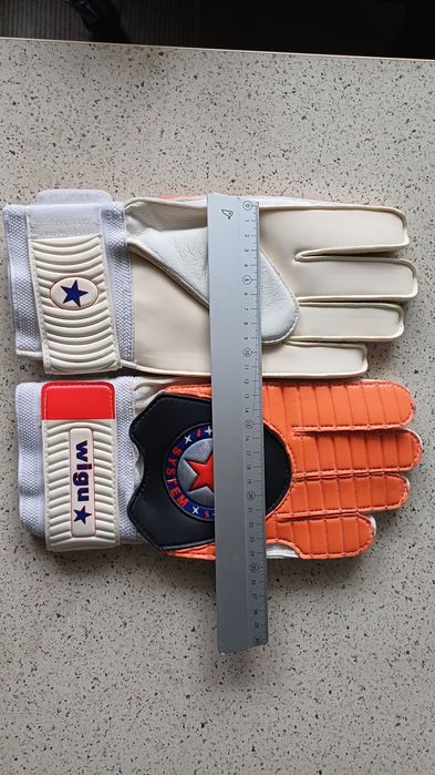 Manusi portar profesionale noi