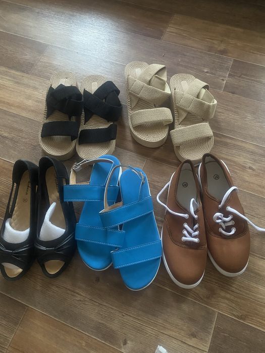 Обувь женские разные