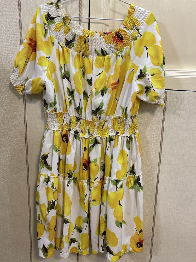 Платье с лимончиками и цветочками!