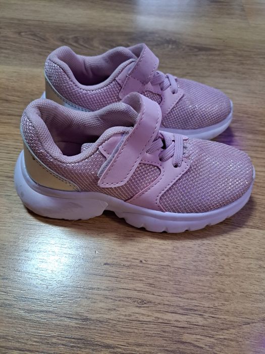 Детски маратонки