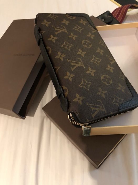 Portofel Louis Vuitton dama/poate fi folosit și pe post de plic