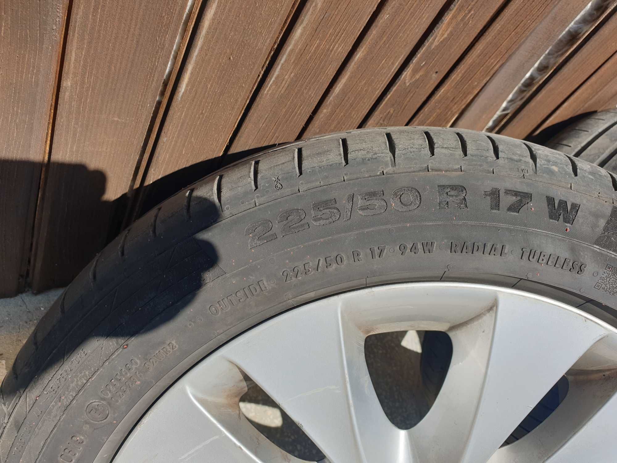 2 броя летни CONTINENTAL Conti Sport Contact 5  225/50 R17 94W RFT.