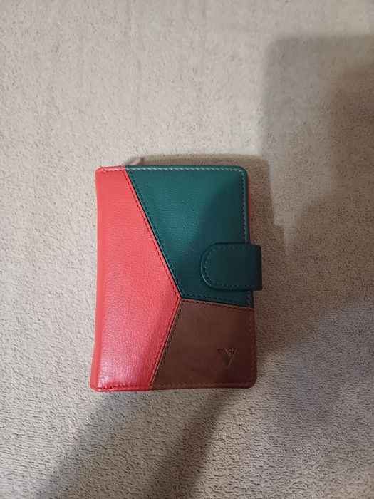 Дамско портмоне,ново