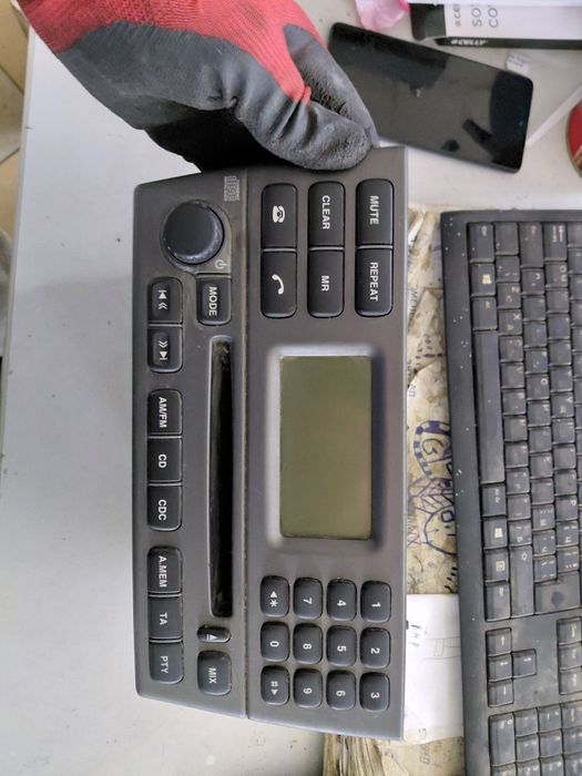 Радио за Jaguar X-type