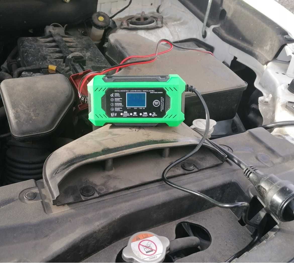 Зарядно устройство за акумулатор 6А / 12V, 2Ah-100Ah ROCKFORCE