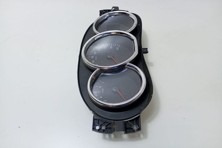 Ceasuri bord   248102645R Dacia Sandero a 2-a generatie seria