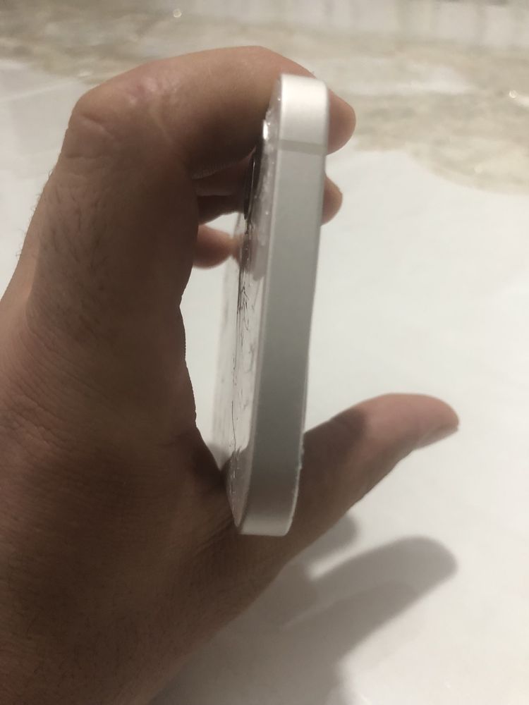 Iphone 12 hcnmasi yo teli ozi qoganini telda gaplshamz hullas kelshtrb