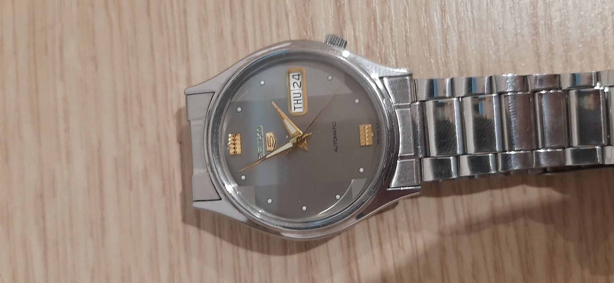 SEIKO 5  в ТОП състояние