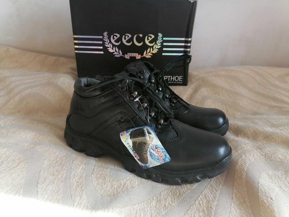 EECE /разм-43-44/Новые кожаные зимние ботинки сапоги кроссовки на меху