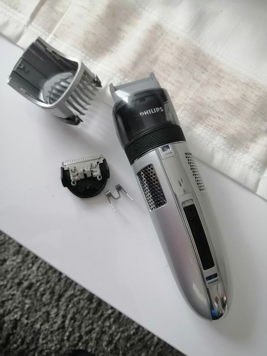 Aparat tuns Philips, de piese.