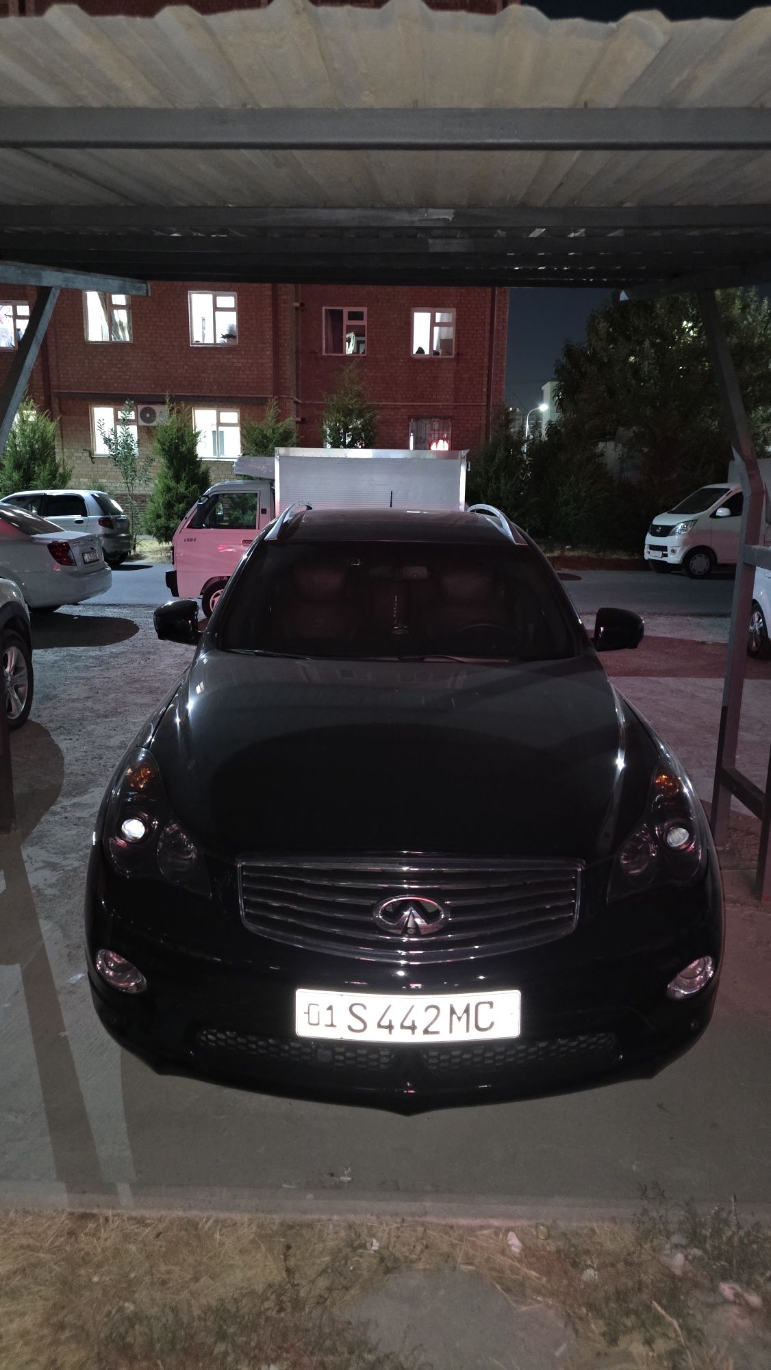 Infiniti sotiladi