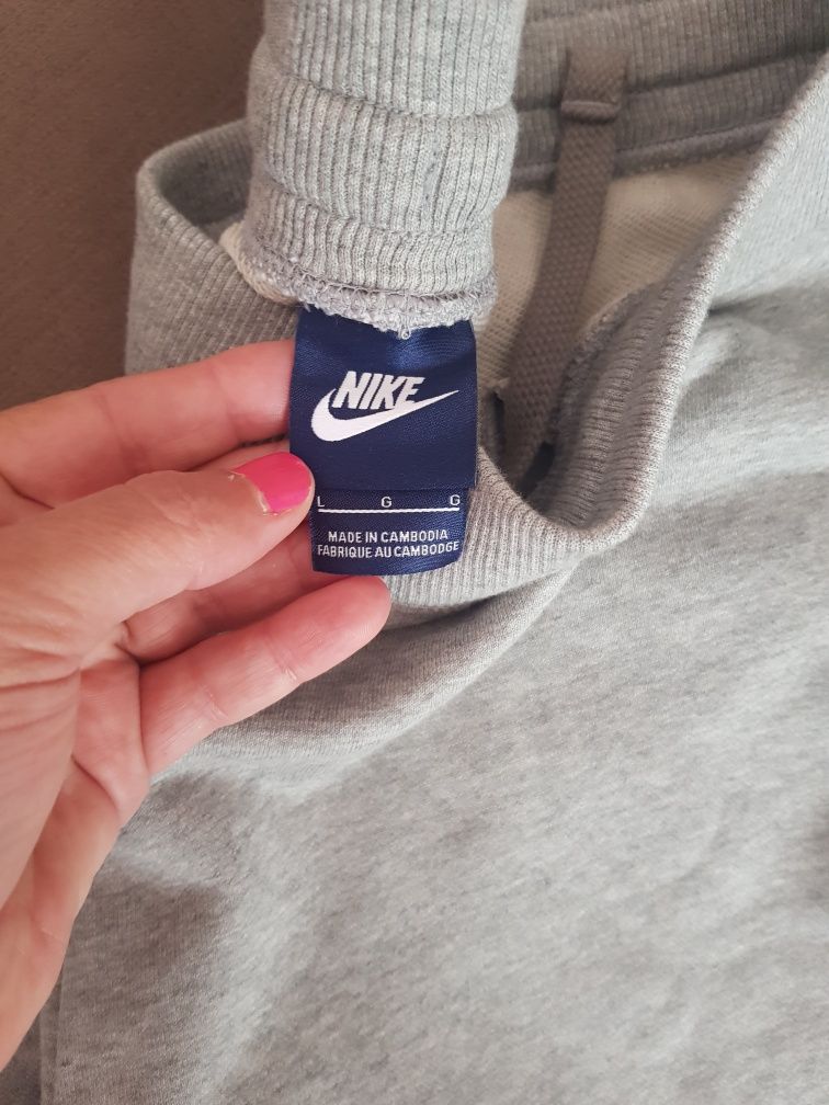 Nike  ново долнище р.XXL