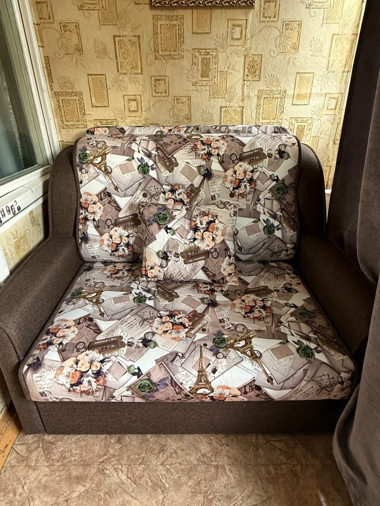 Диван двухместный раскладной