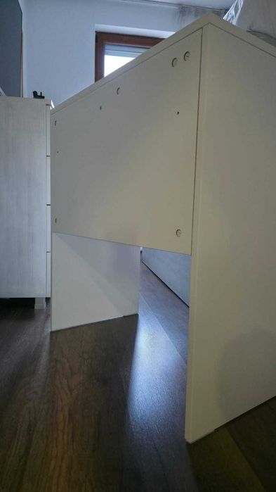 Тоалетка Ikea Brimnes, като нова