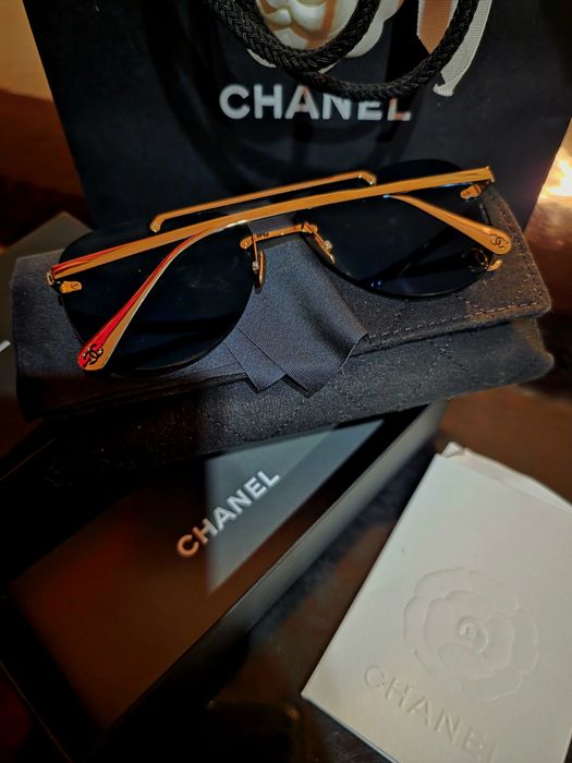 Чисто нови очила Chanel