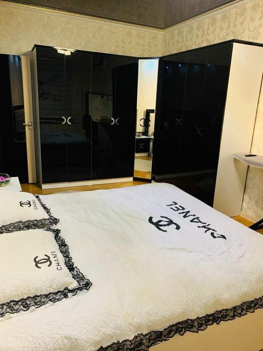 Юнусабад-13-14 Продажа Квартиры 3/1/4 балкон 1.5х6 ор-р: Самара Анжир