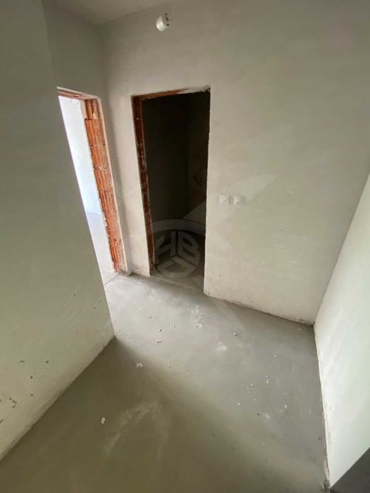 Продава се Двустаен апартамент в Пловдив, Остромила - 66 кв.м за 1300 €/кв.м - Снимка #3