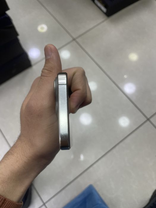 Iphone 15 pro 128 gb