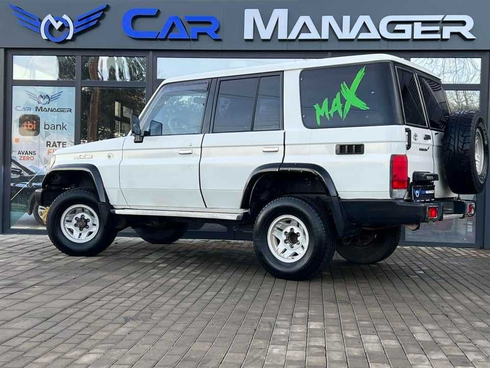 Toyota Land Cruiser J7 -1996 Autoturism cu 7 locuri