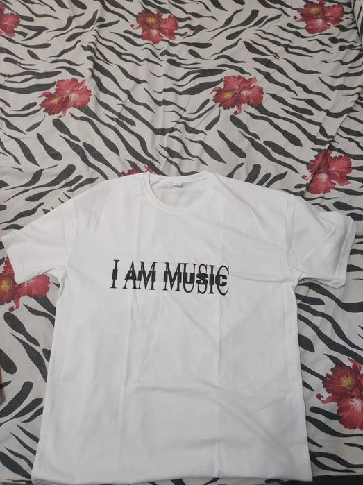 Тениска I am music Playboi carti