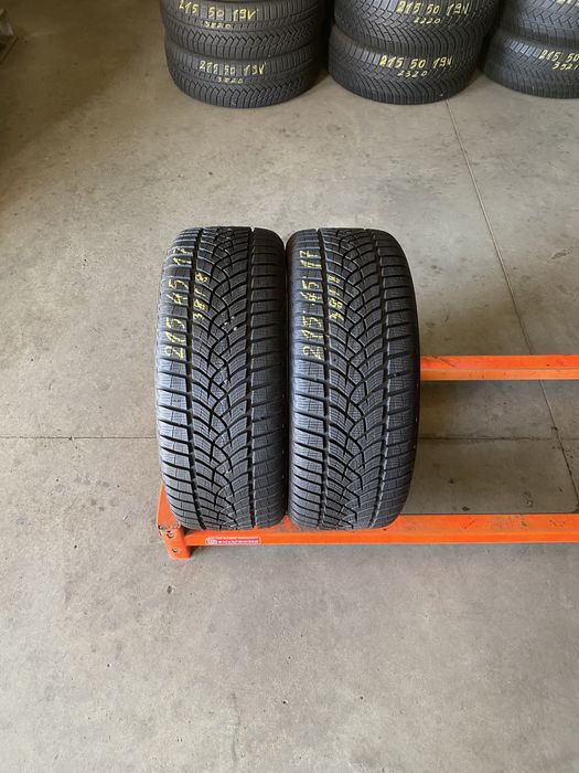 Anvelope iarna 215/45/17 Goodyear Ultra Grip Performance 215 45 17 R17