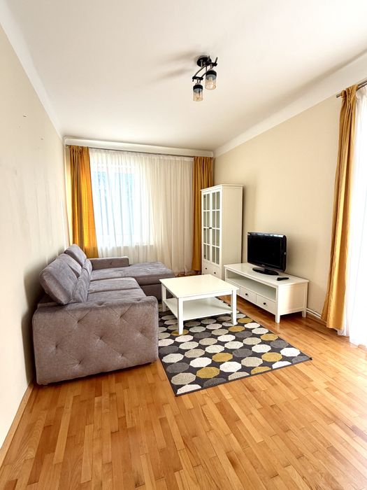 Apartament 2 cam ultracentral de inchiriat!