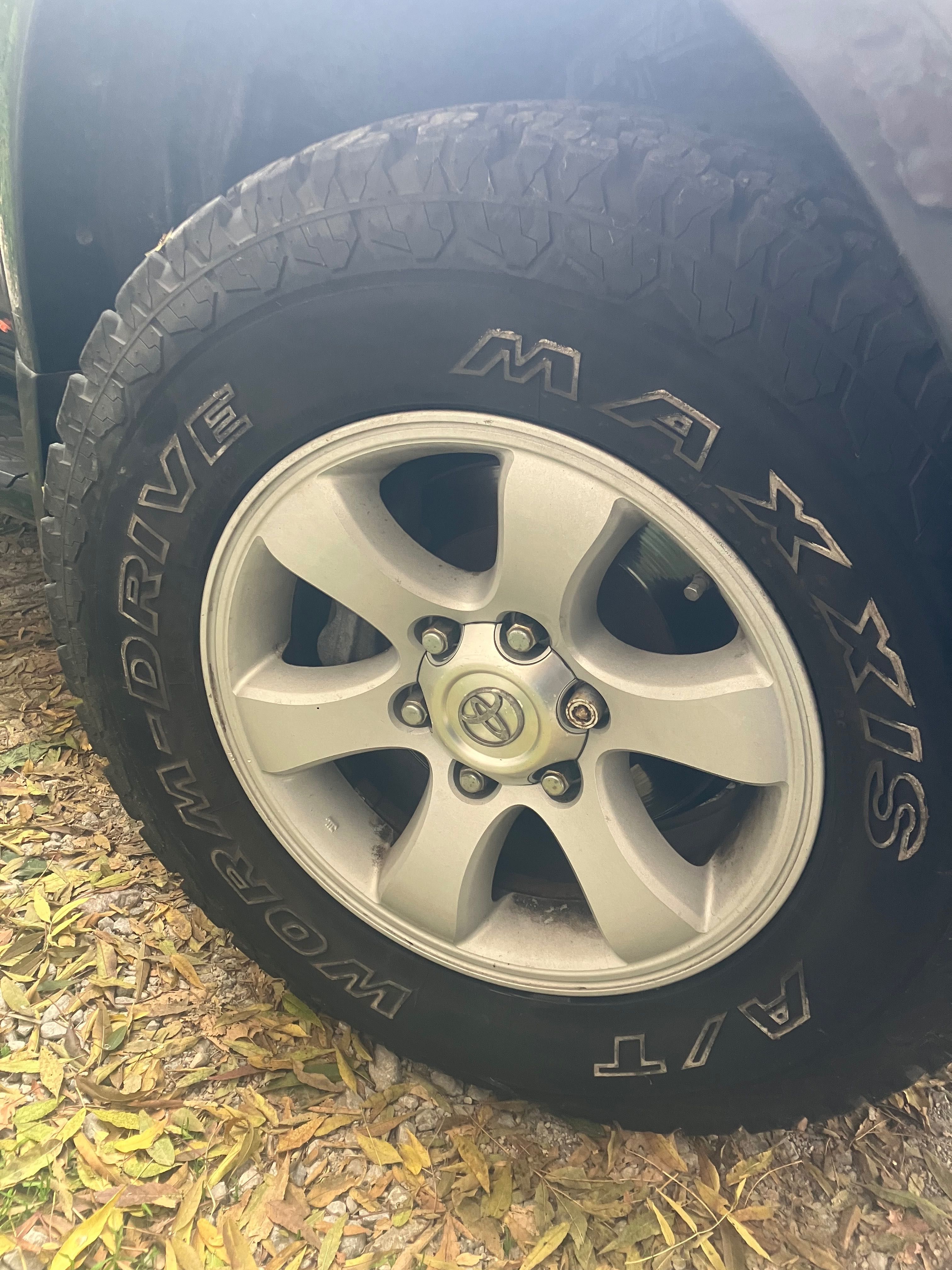 Гуми MAXXIS 265/70/17 A/T