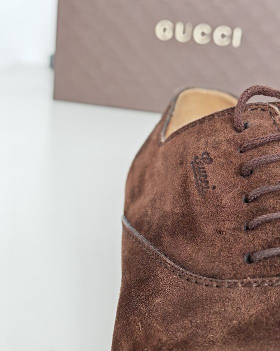 Vând Gucci lace up 42 1/2