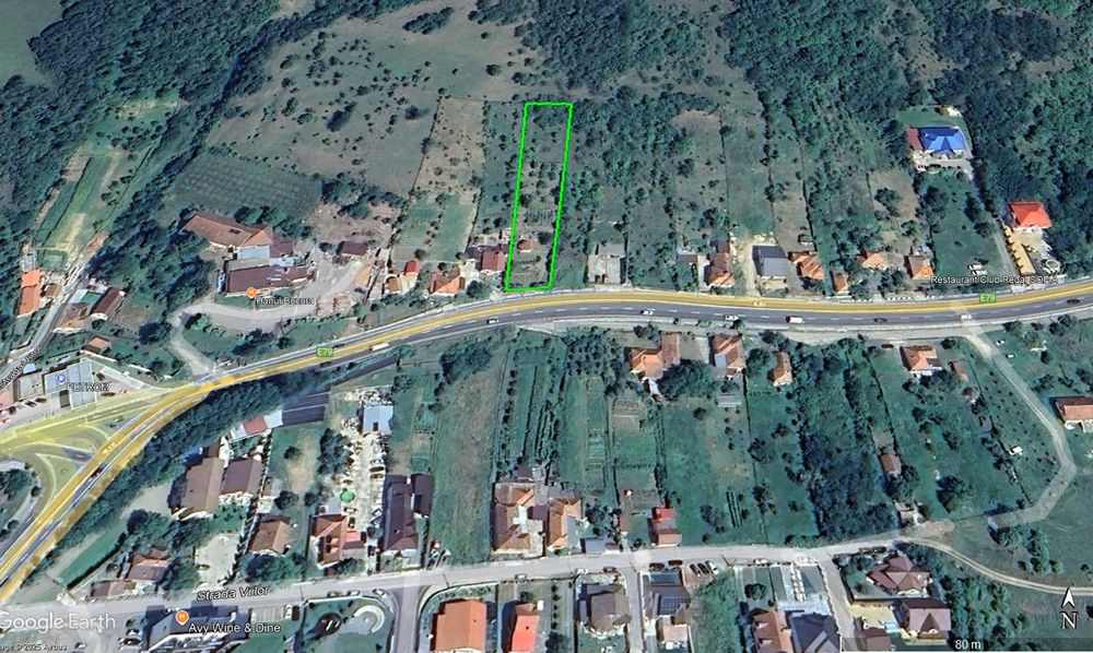 Vând teren intravilan