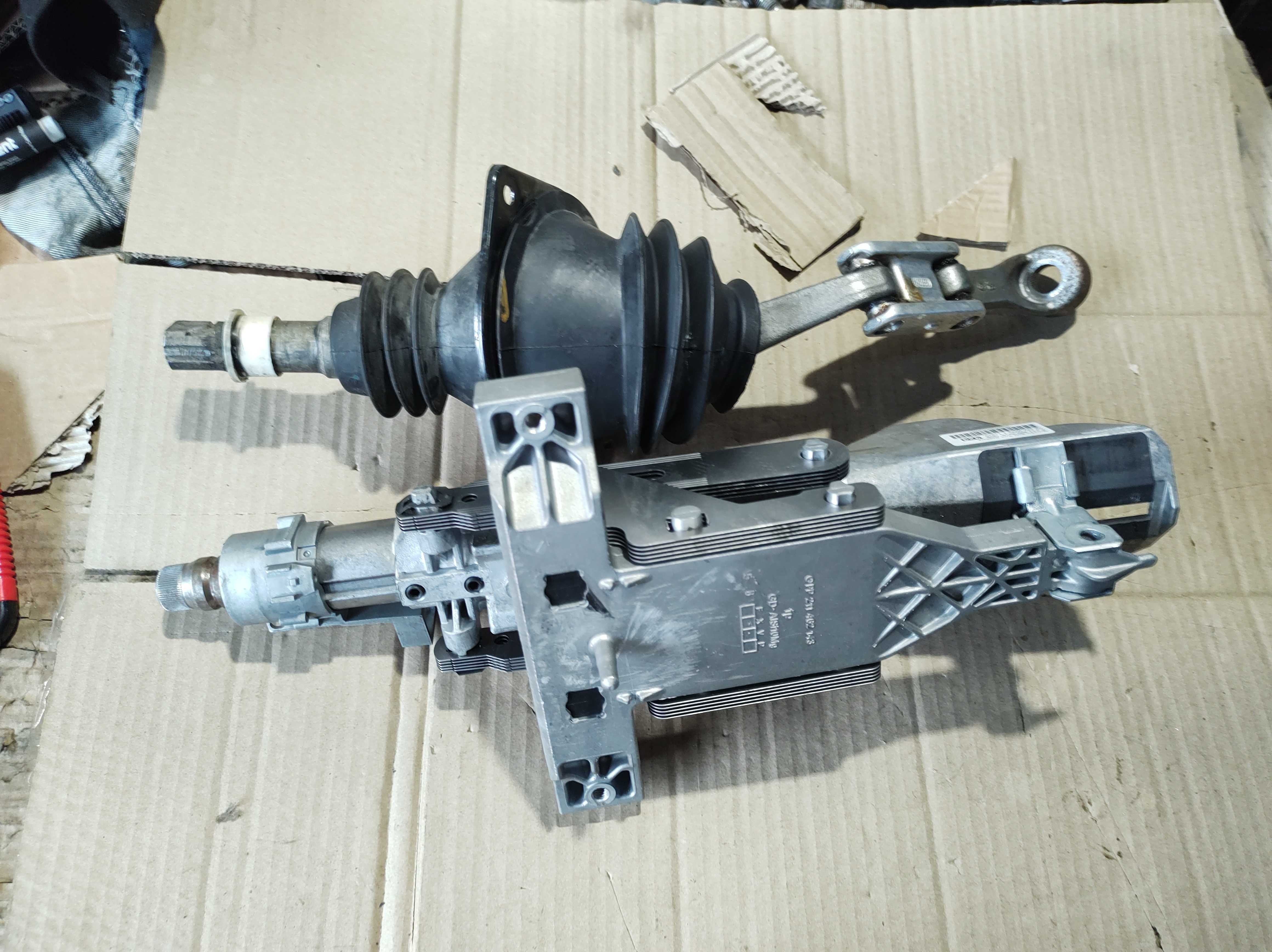 Кормилен Прът Mercedes E class W211 V6 Tmodel 320CDI