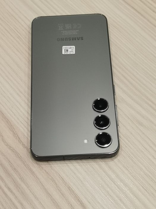 Samsung Galaxy S23 256GB green impecabil