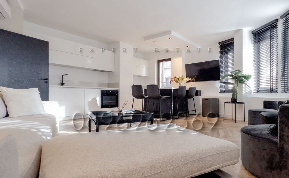 Тристаен-Идеален център/"Черно море"-Дизайнерски обзаведен-Юг/Изток