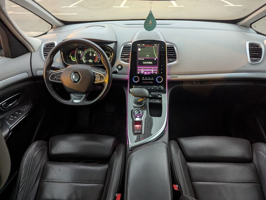 Renault Espace Initiale Paris