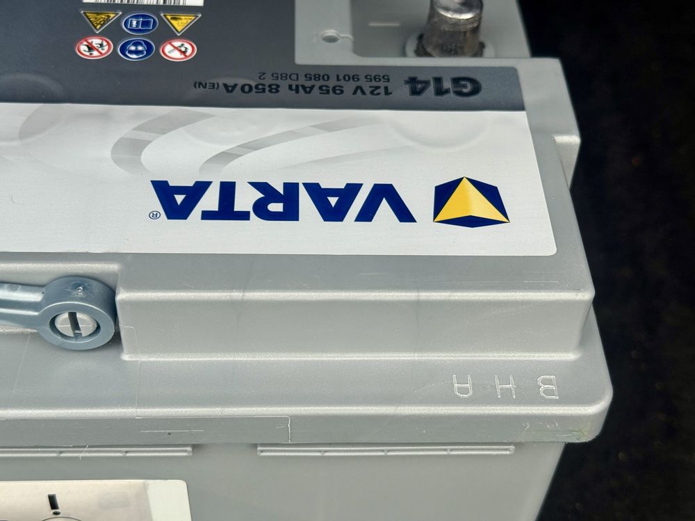 Отличен AGM акумулатор Varta Silver Dinamic 95Ah 169лв.