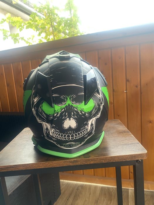 Vând cască moto cross marimea M 57:58
