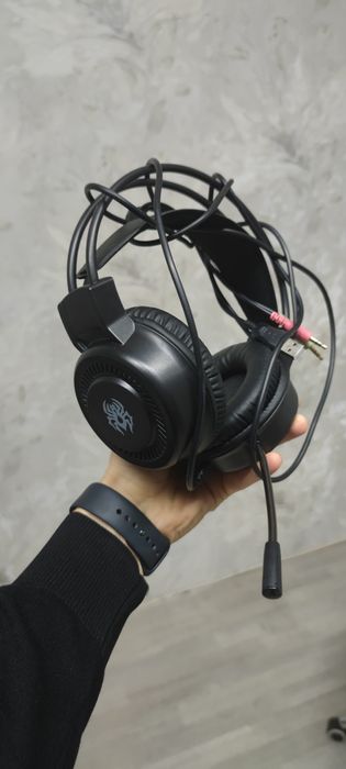 Наушник для кол центра