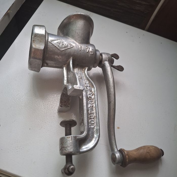 Чугунная мясорубка 10000 раритетная