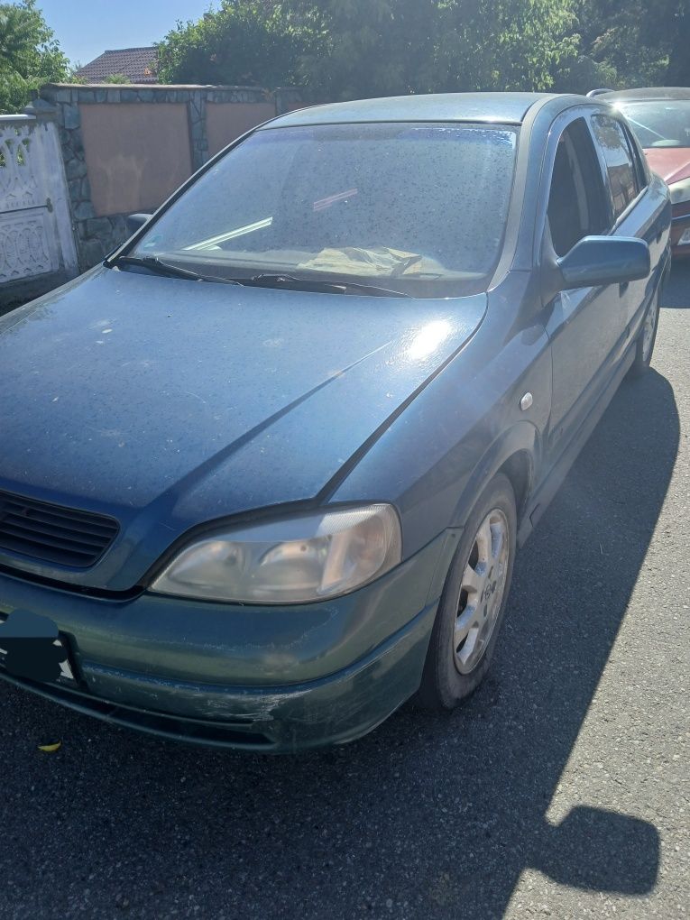 Opel astra-G.      Benzina  1.6