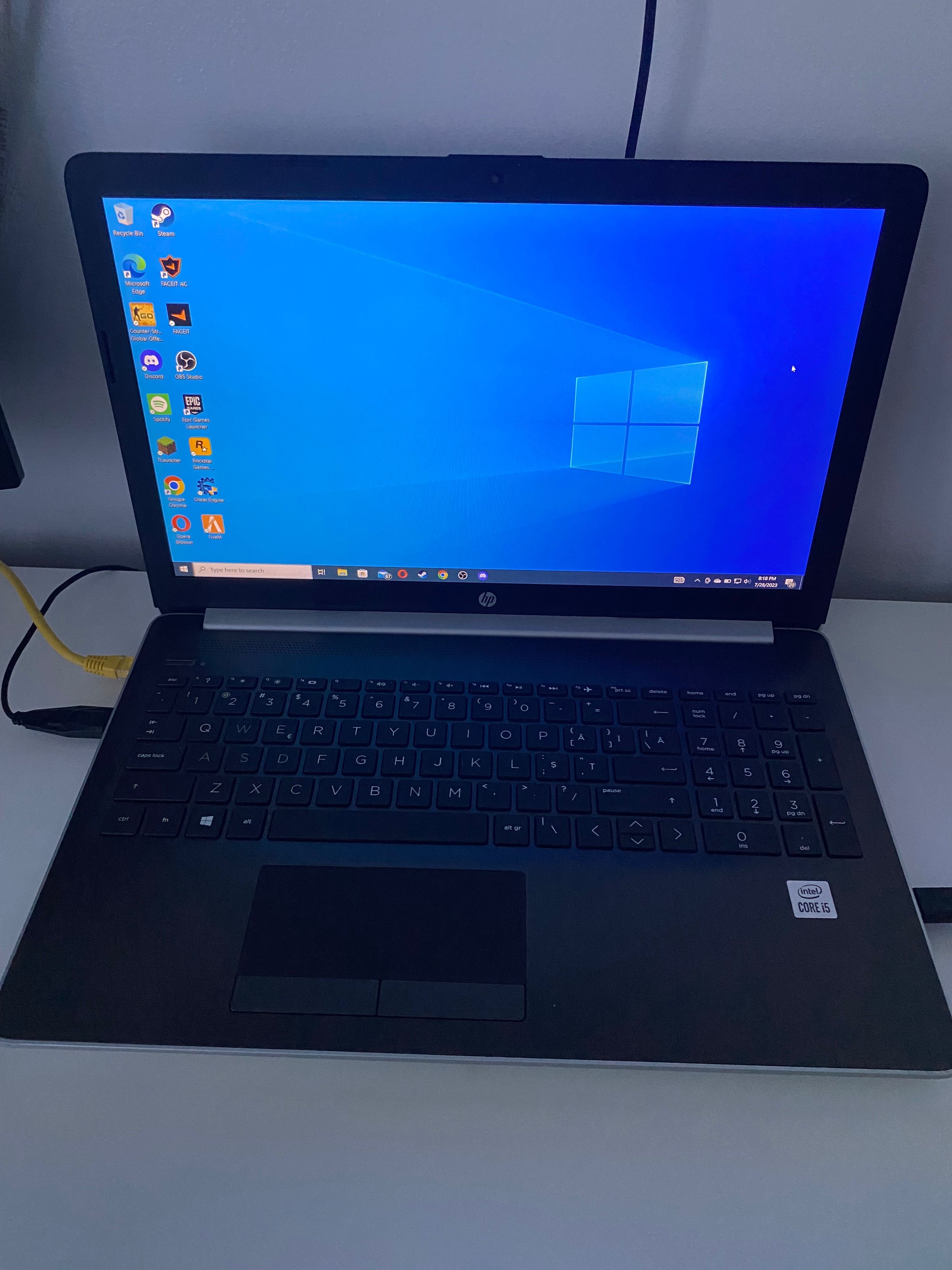 Laptop Hp procesor i5 Urgent