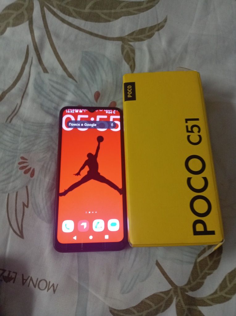 Продам срочно POCO c51