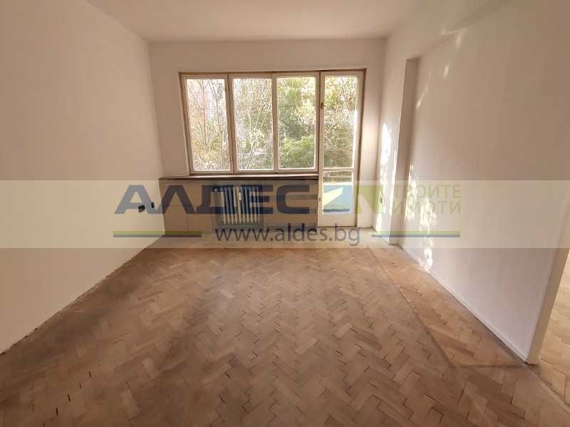 Продава се Двустаен апартамент в София, Банишора - 62 кв.м за 2807 €/кв.м - Снимка #1