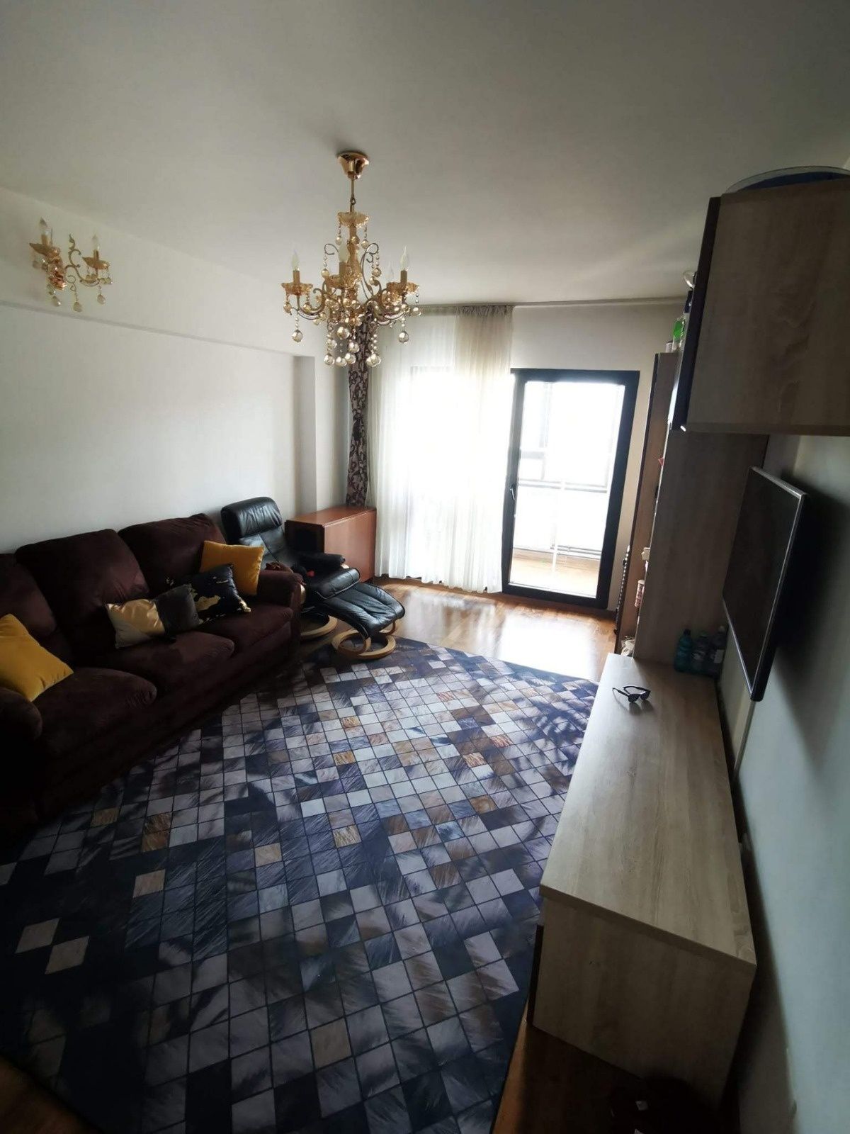 Apartament 3 camere Gara-Octav Băncilă