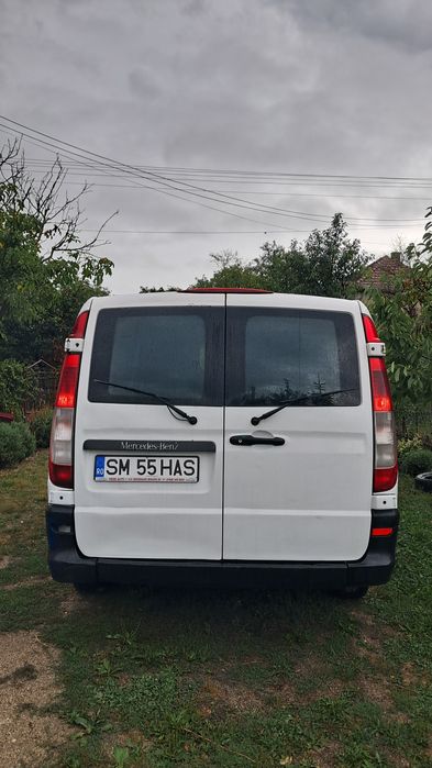 Vând Mercedes vito 2005