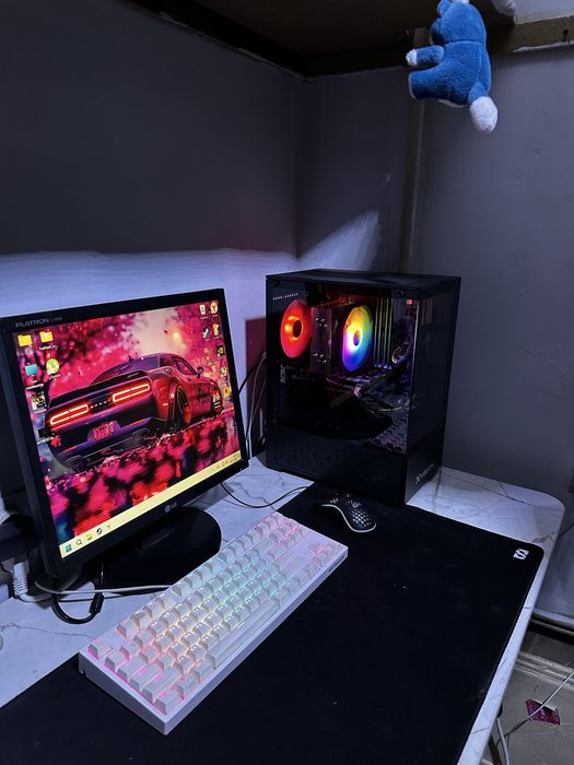 Игровой компьютер комплект , с мониторм