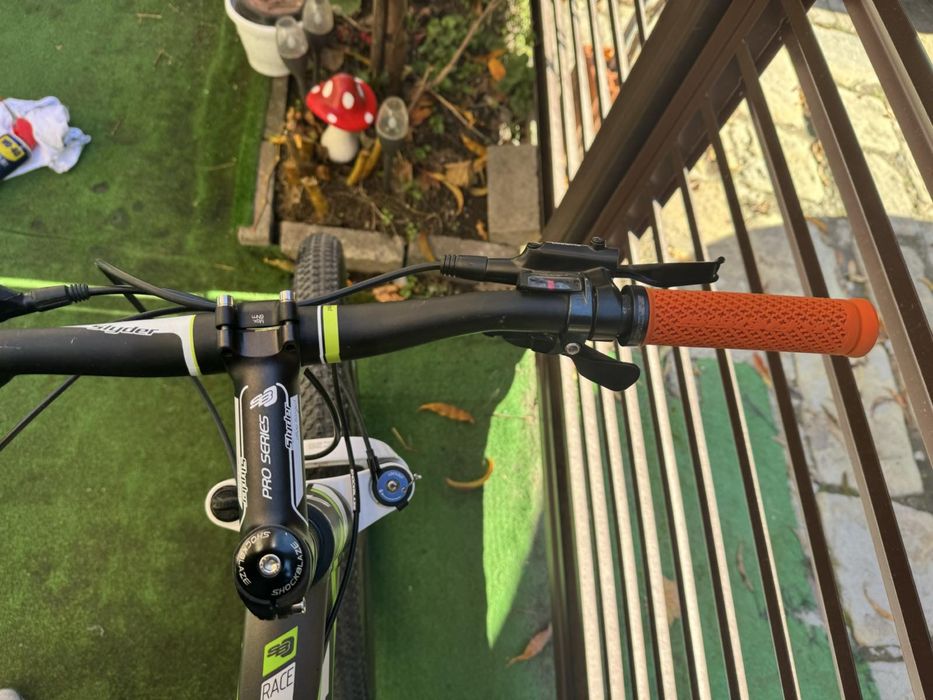 Велосипед много запазен SHOCKBLAZE