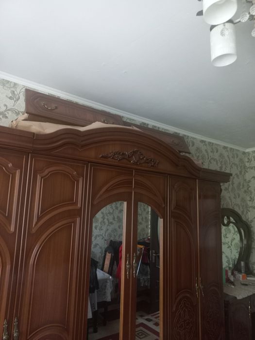 Продаю стальную гарнитур и горка