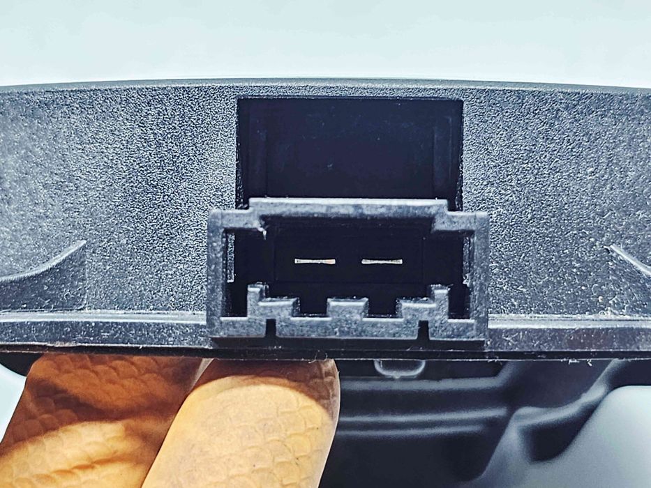 Boxa dreapta spate PORSCHE Cayenne (92A) [Fabr 2010-2017] 7PP035710C