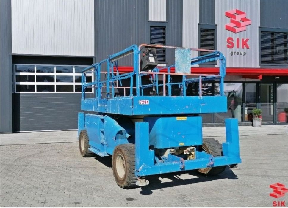 Nacela diesel JLG3394RT tip foarfeca